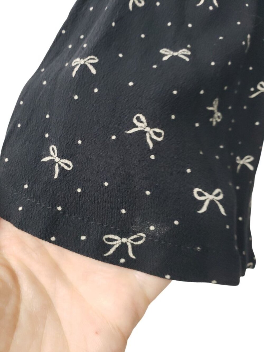 American Eagle Long Bell Sleeve Romper 70s Black White Bow Print Twee Fall Prep - Picture 7 of 13